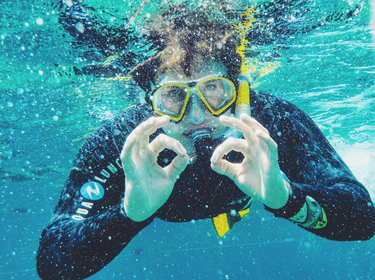 snorkeling in phuket