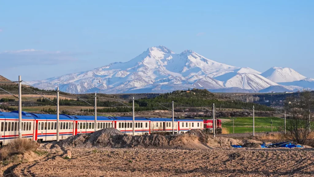Turkey Launches New Tourist Train - Mesopotamia Express 14 Mesopotamia Express