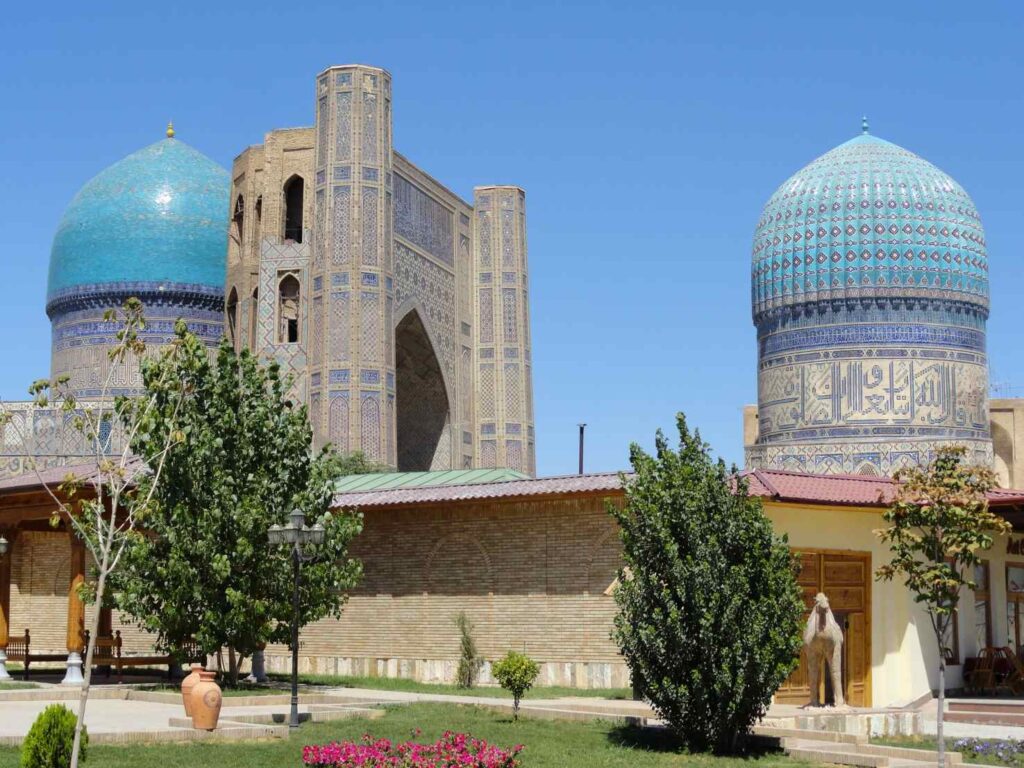 Bibi-Khanym Mosque