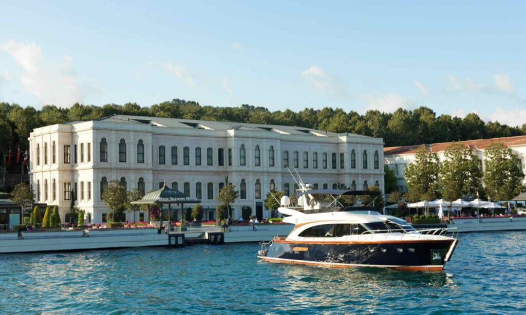 Four Seasons Introduces Exclusive Sea Shuttle Service in Istanbul 6 Sea Shuttle Service in Istanbul