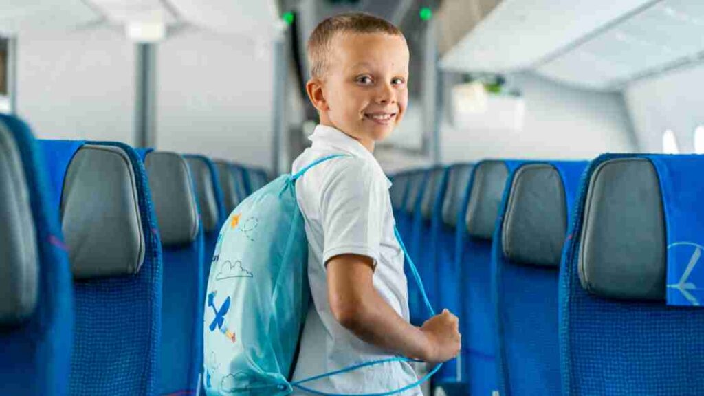 LOT Polish Airlines Introduces New Accessories for Young Passengers 11 LOT Polish Airlines