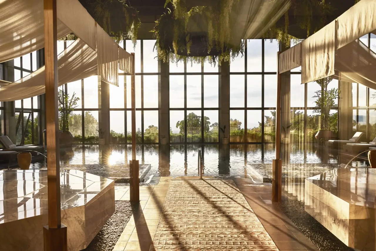 Estée Lauder Opens First Skin Longevity Institute in the Americas 11 estee lauder