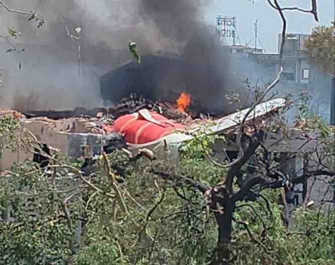 Air India Boeing 787 Crashes Near Ahmedabad Minutes After Takeoff 3 india air crush