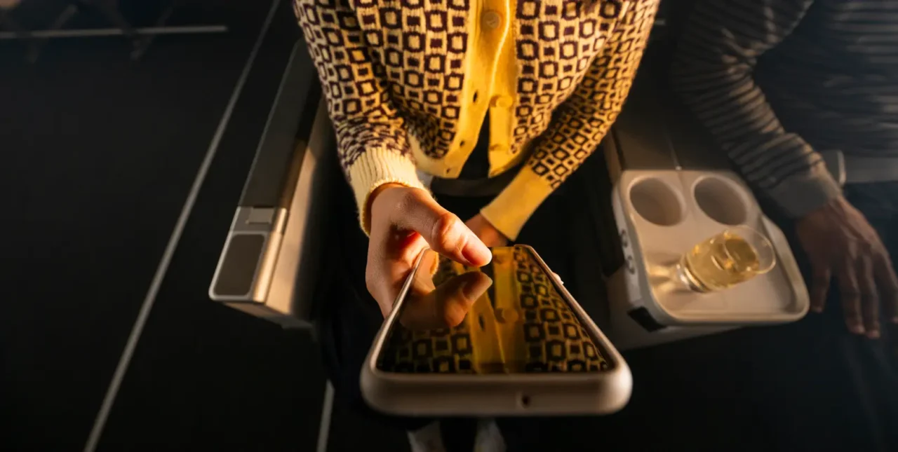 Alaska Airlines to Bring Starlink Wi-Fi to Every Flight by 2027 8 Alaska Airlines
