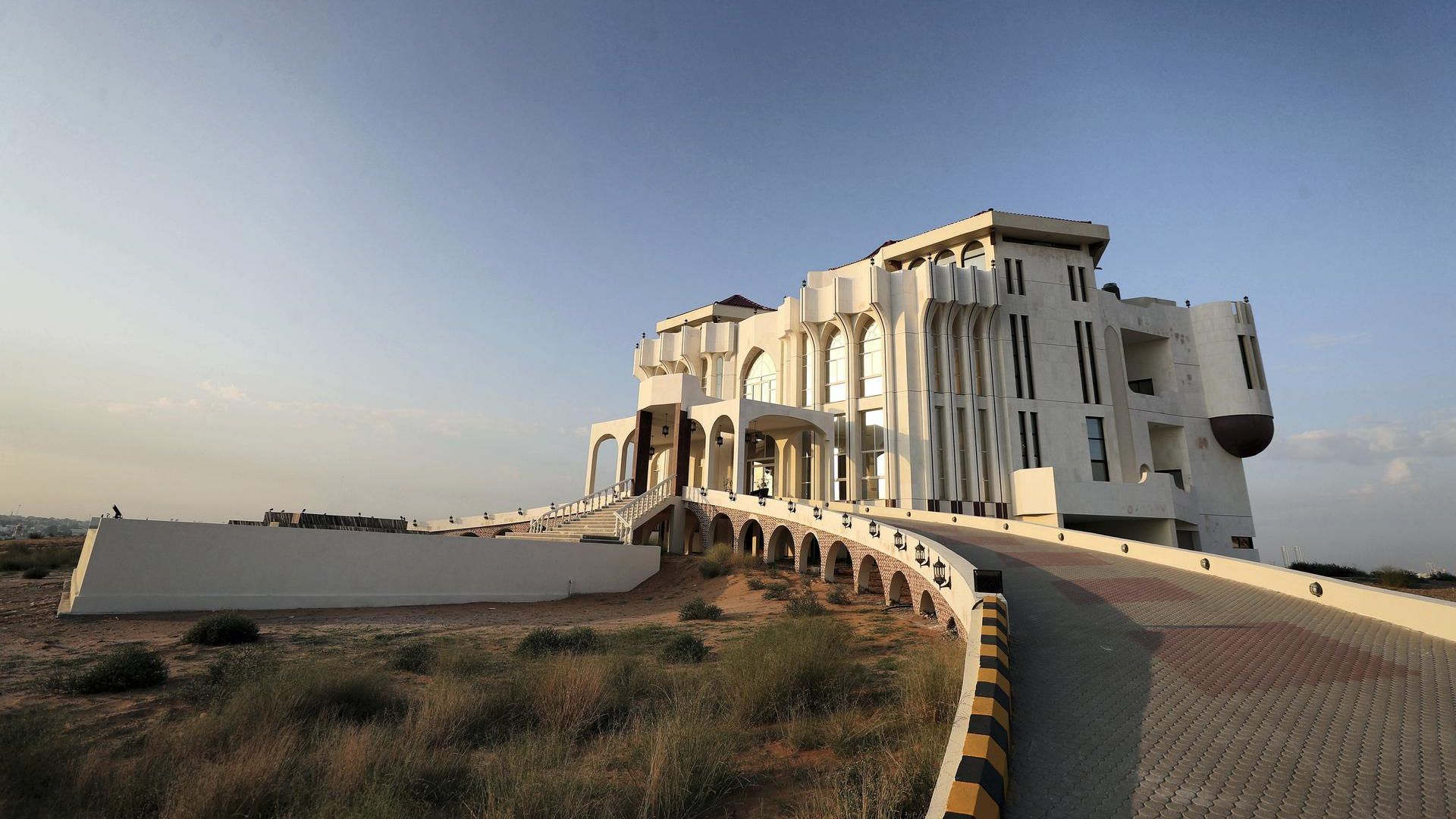 ‘Haunted’ Al Qasimi Palace in Ras Al Khaimah Listed for Sale, After ...