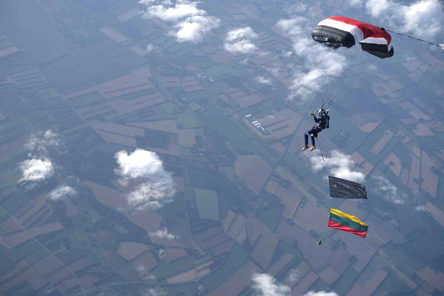 KlasJet Employee Breaks 3 National Records in Single High-Altitude Jump 2 KlasJet