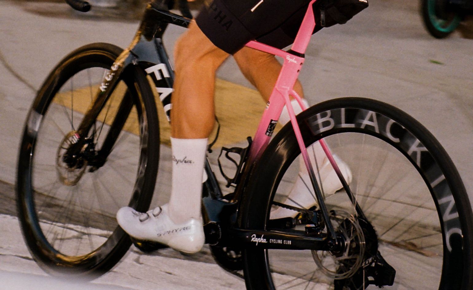 Viceroy and Rapha Team Up to Launch Curated Cycling Routes at Luxury Hotels 2 rapha