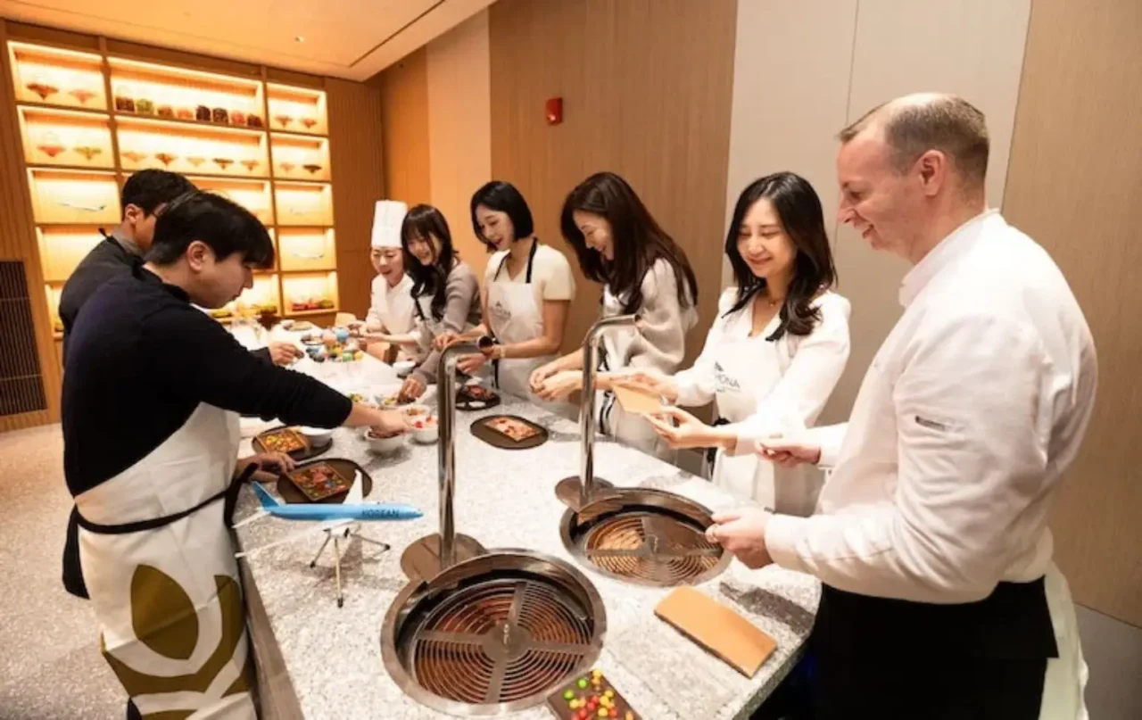 Korean Air Reopens Prestige East Lounge at Incheon with Ramen Labs, Cooking Classes and Arcade Zones 3 Ramen Labs