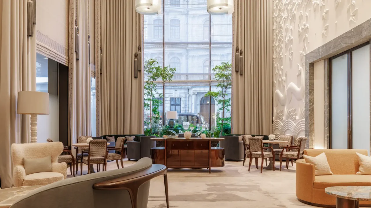 Four Seasons Park Lane Unveils New Luxury Suites Inspired by Modern London 8 Four Seasons Hotel London at Park Lane