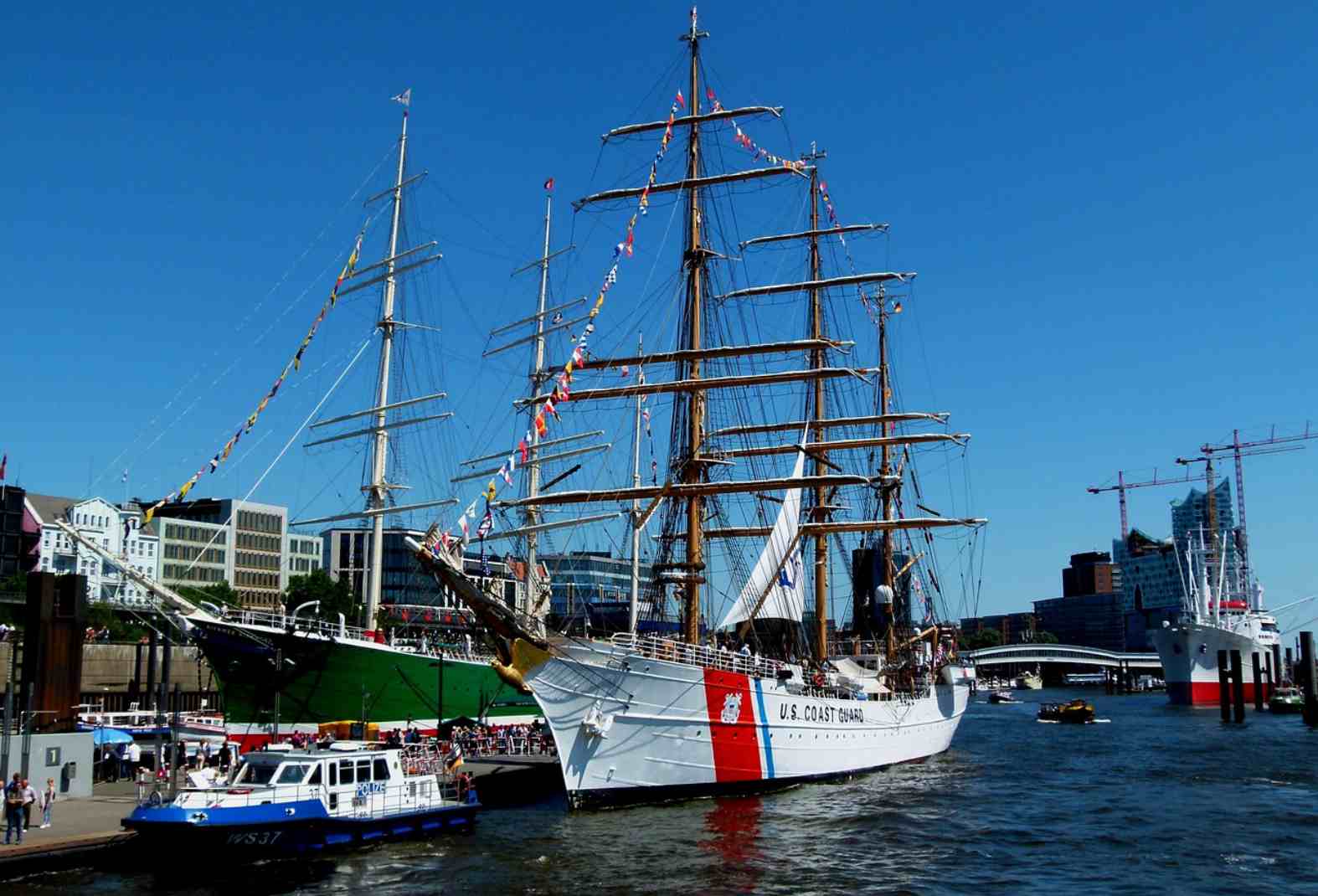 Hamburg port
