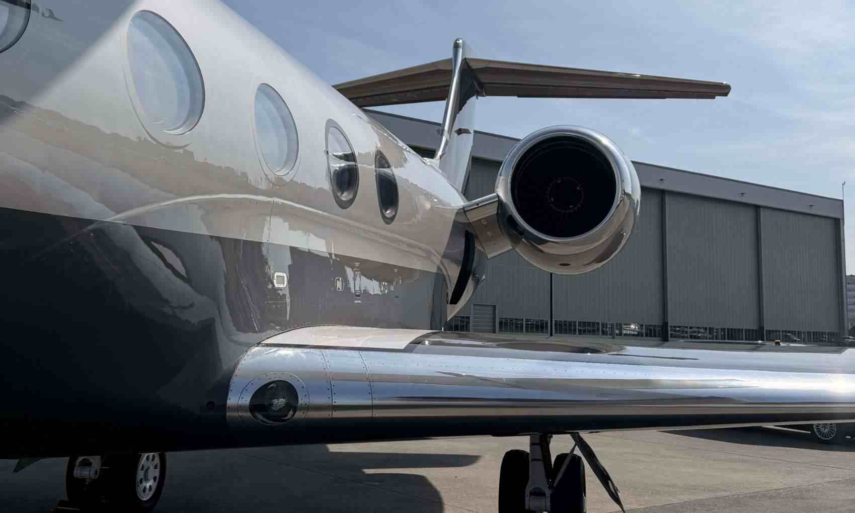 Luxaviation UK Adds Gulfstream G550 to Charter Fleet 2 Luxaviation UK