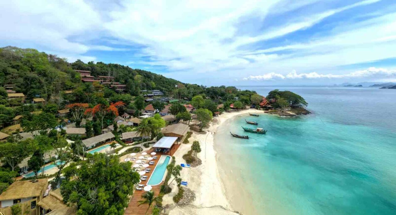 OUTRIGGER Phi Phi Island Resort Opens In Thailand’s Protected Marine Paradise 6 OUTRIGGER Phi Phi Island Resort