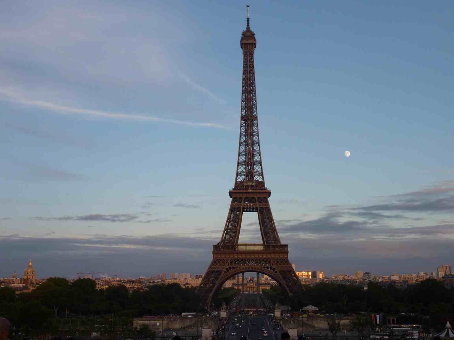 eiffel tower