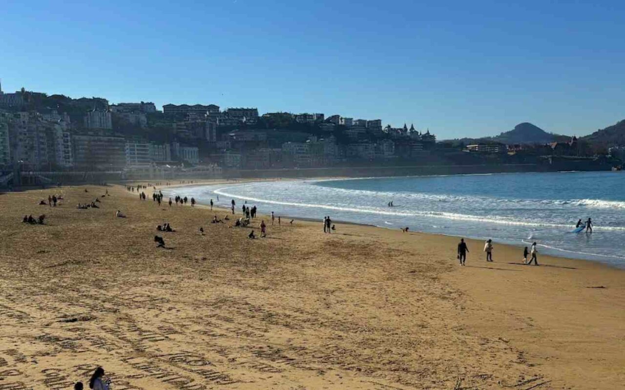 British Tourist Dies After Falling From Scenic Viewpoint In Spain 11 san sebastian
