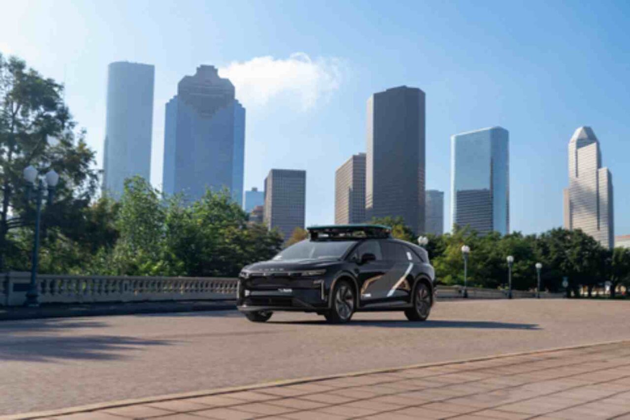 Uber, Nuro, and Lucid announce plans to bring robotaxi service to Houston in 2027
