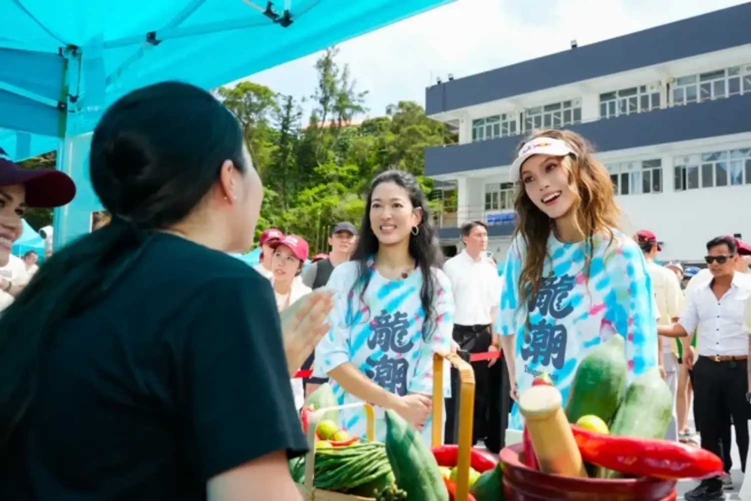 Shangri-La Launches Dragonbeat Festival At Hong Kong Dragon Boat Championships