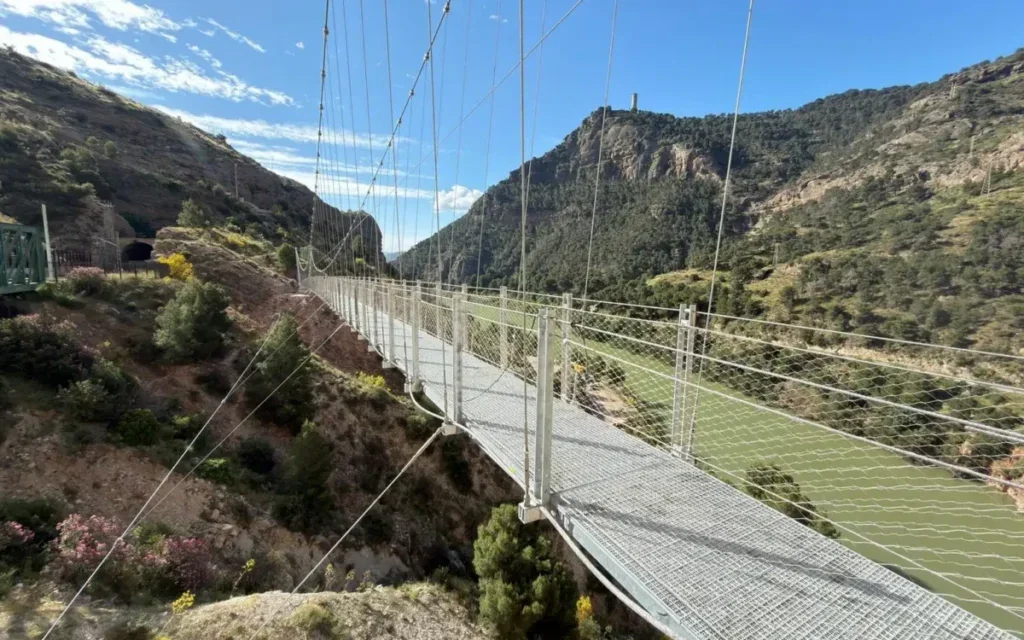 Spain's Longest Suspension Bridge To Open At Malaga's Caminito Del Rey 2 suspencion bridge